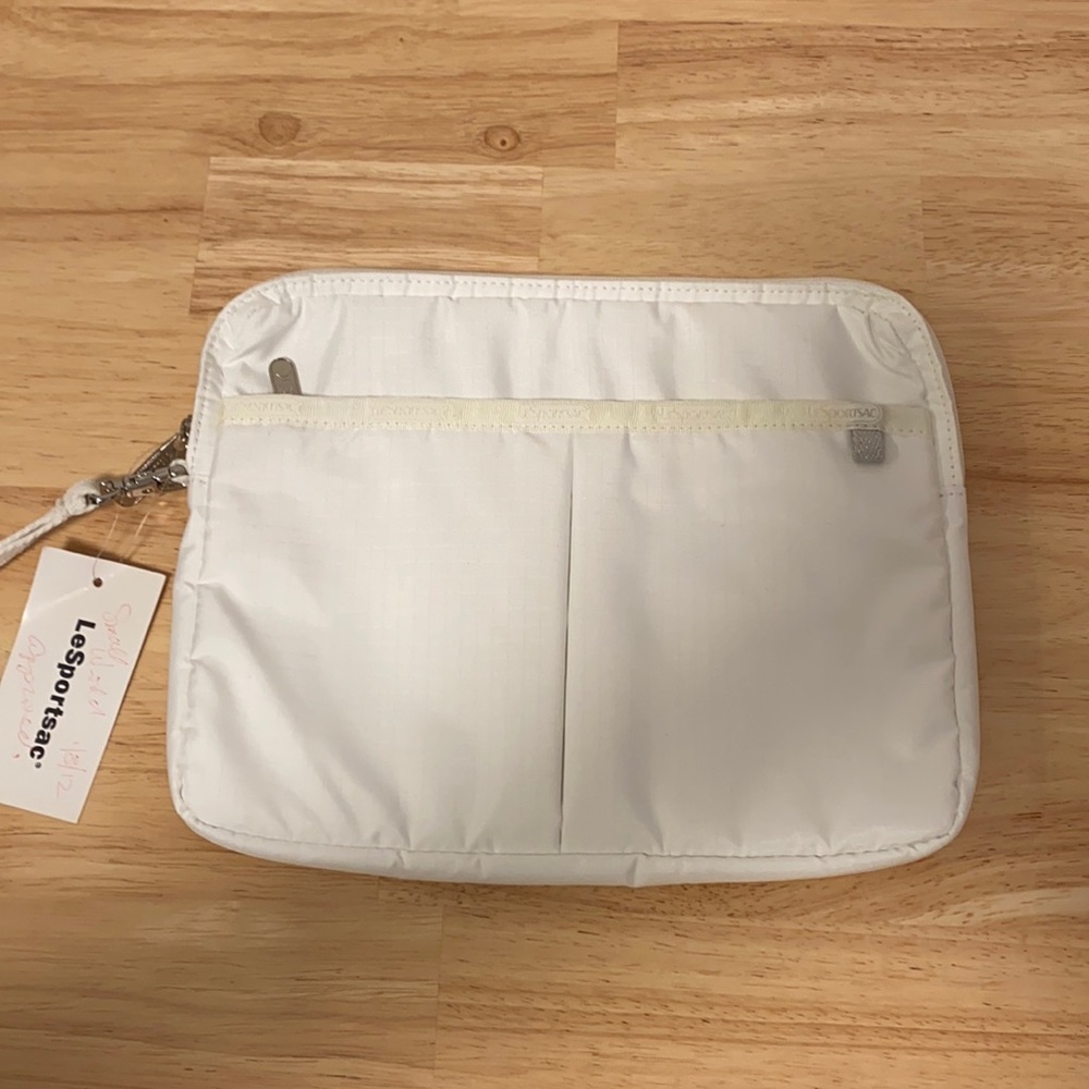 LeSportsac Tablet/iPad Zipper Sleeve